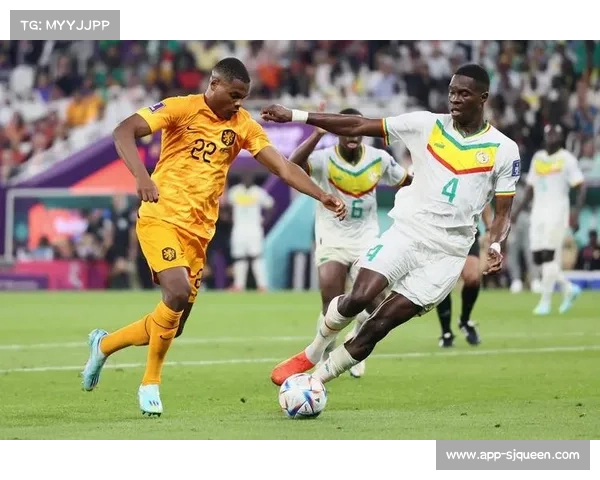 巴萨B队签下昂斯坦，荷兰后卫已通过体检